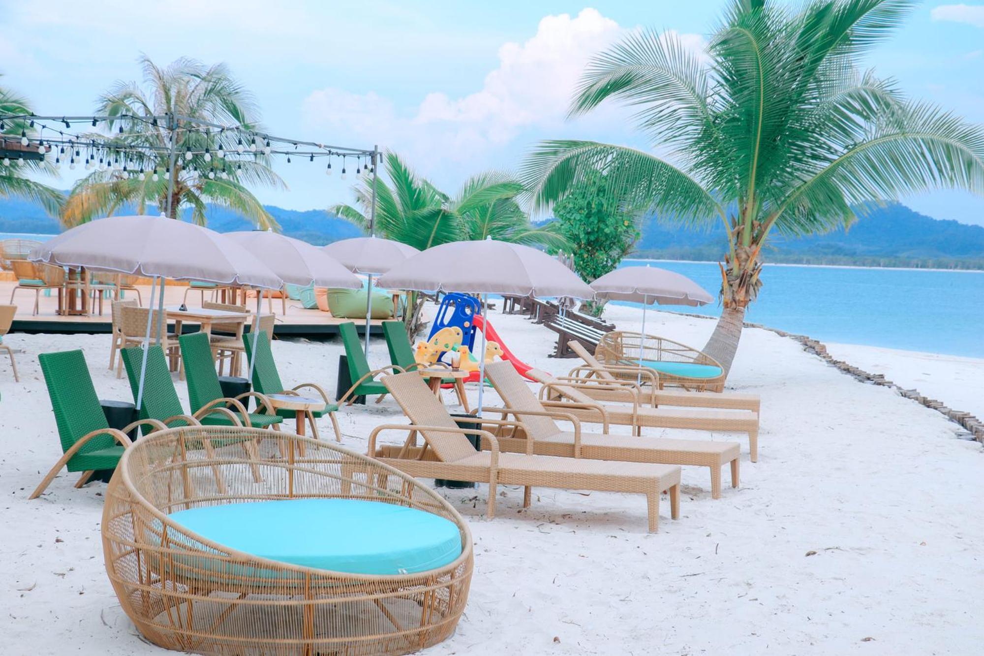 Koh Mook Sivalai Beach Resort Exterior photo