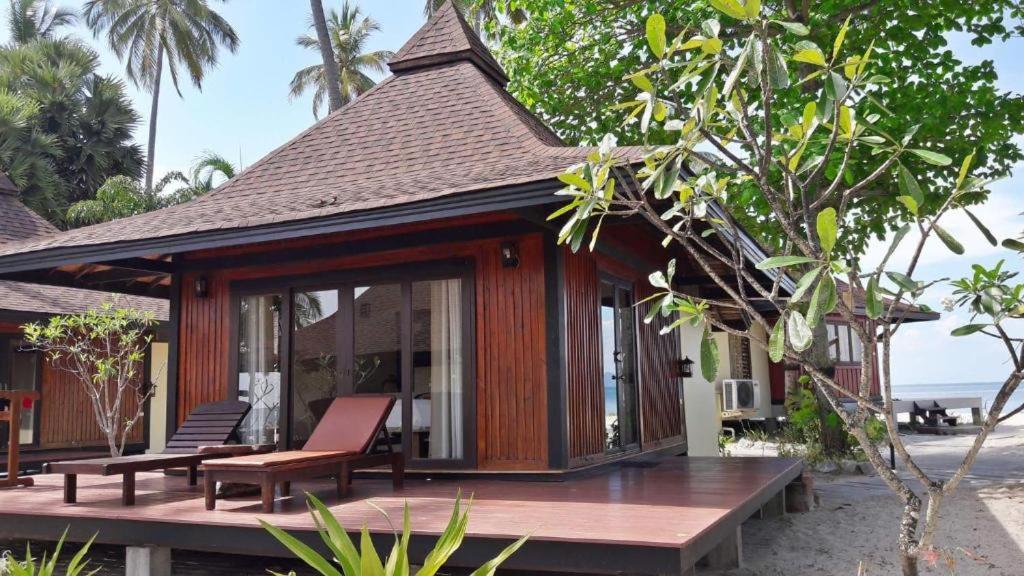 Koh Mook Sivalai Beach Resort Exterior photo