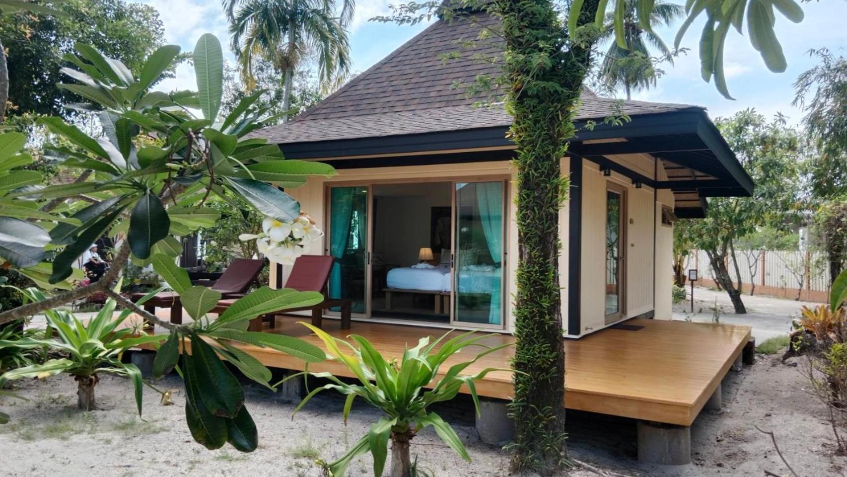 Koh Mook Sivalai Beach Resort Exterior photo
