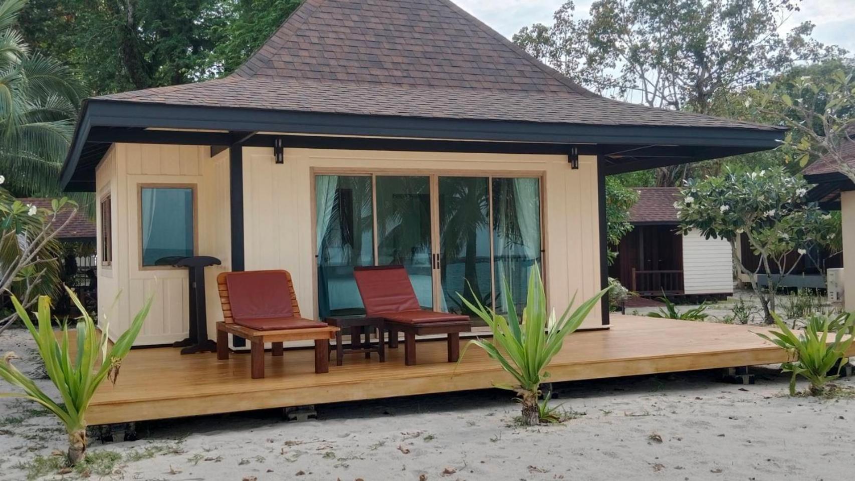 Koh Mook Sivalai Beach Resort Exterior photo